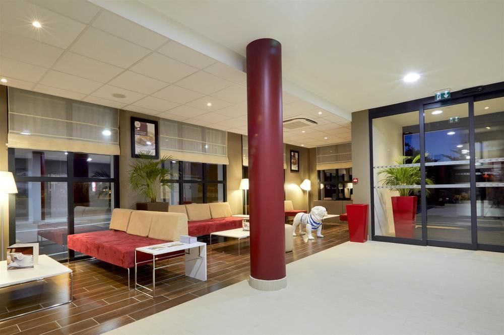 Campanile Bordeaux Ouest - Merignac Aeroport Exterior foto